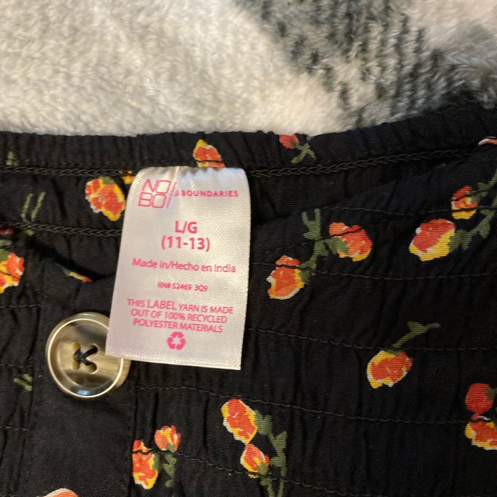 Long sleeve (NEVER WORN)